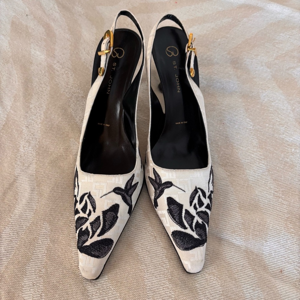 NWT St. John Black and White Silk Hummingbird Floral Slingback Heels Sz 9